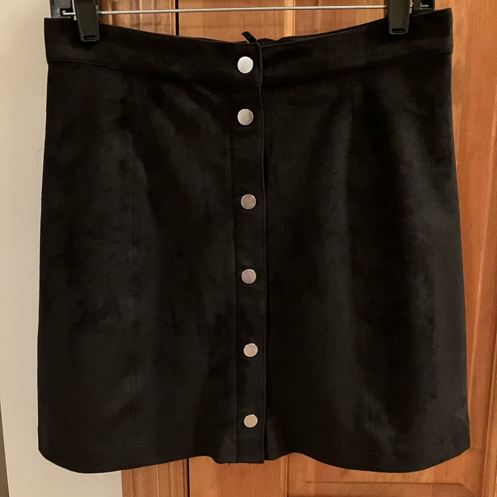 H&M Black Skirt